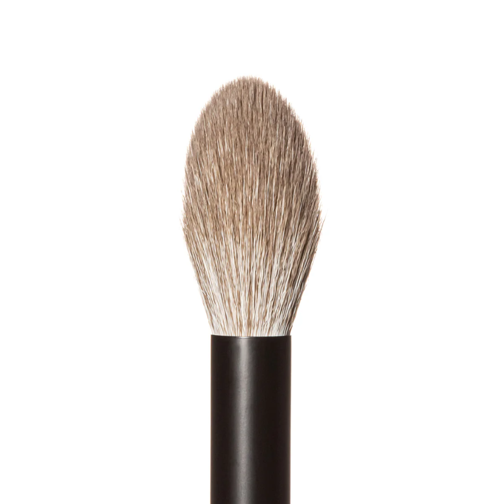 Teptukas Nr. 13. Paryškinimui | BEAUTYDRUGS Highight Brush