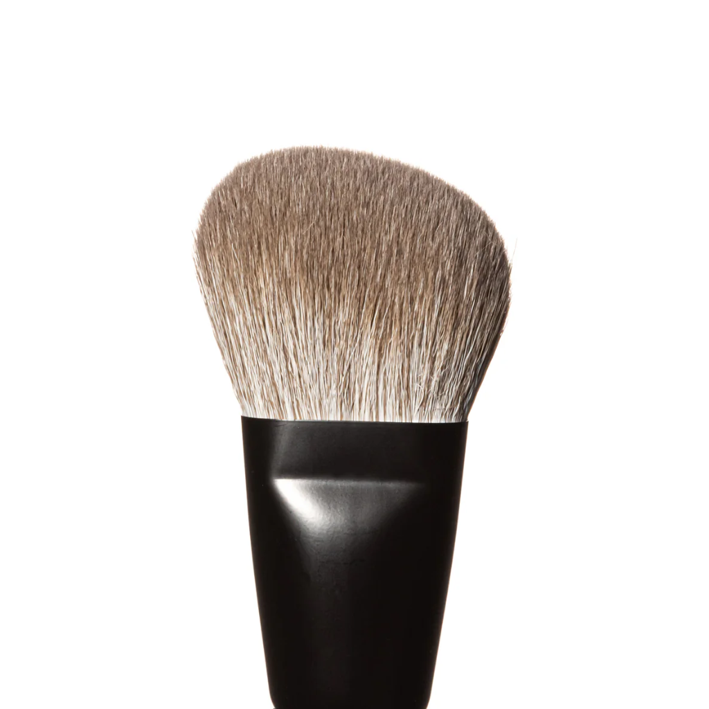 Teptukas Nr. 11. Kirstas, kontūravimui | BEAUTYDRUGS Angled Contour Brush