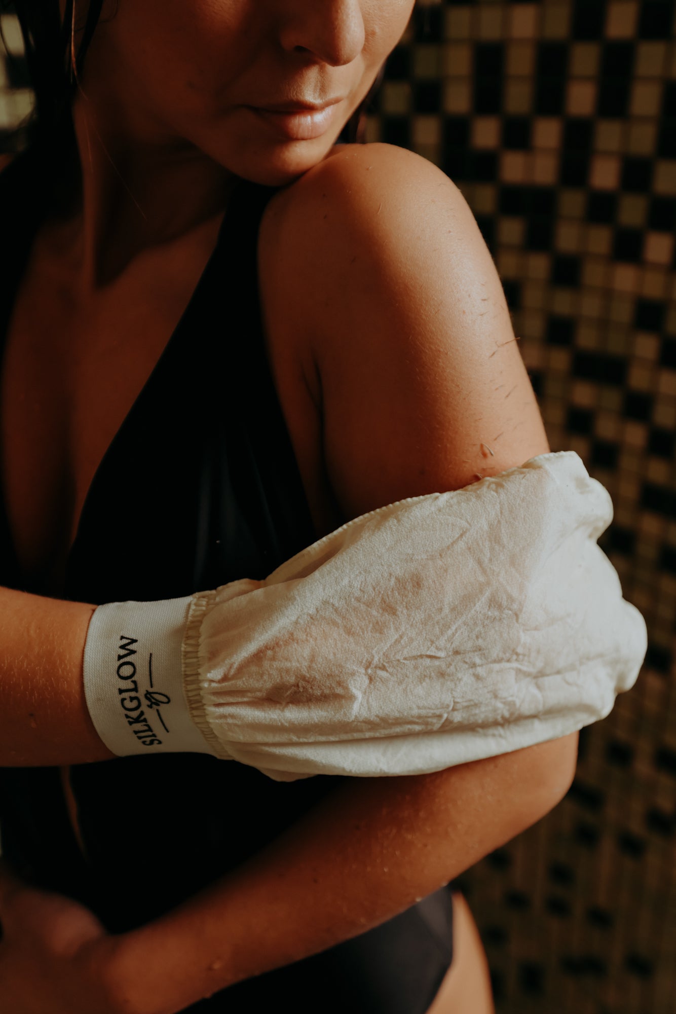 "SILKGLOW" Šveitimo pirštinė